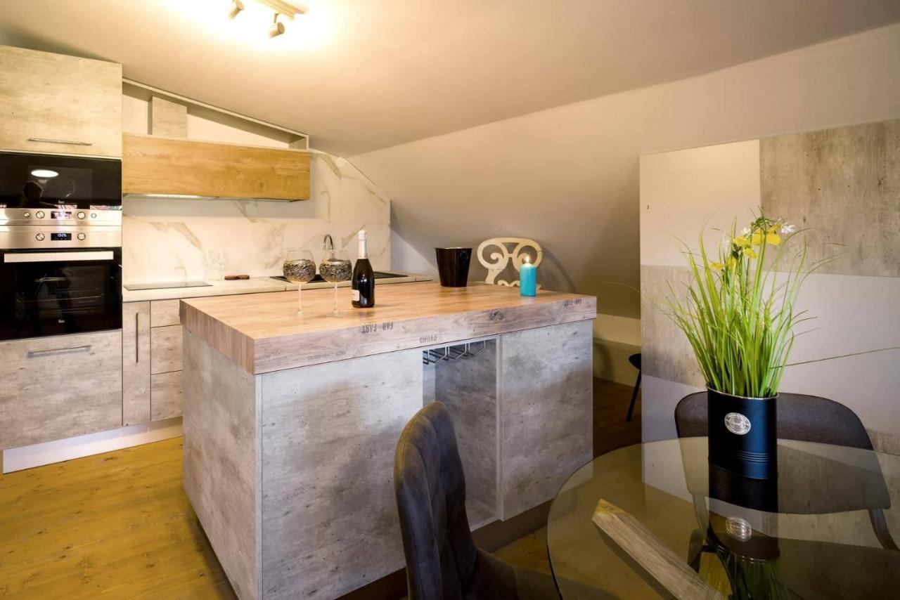Peace & Quiet Apartment Burgas Exterior photo